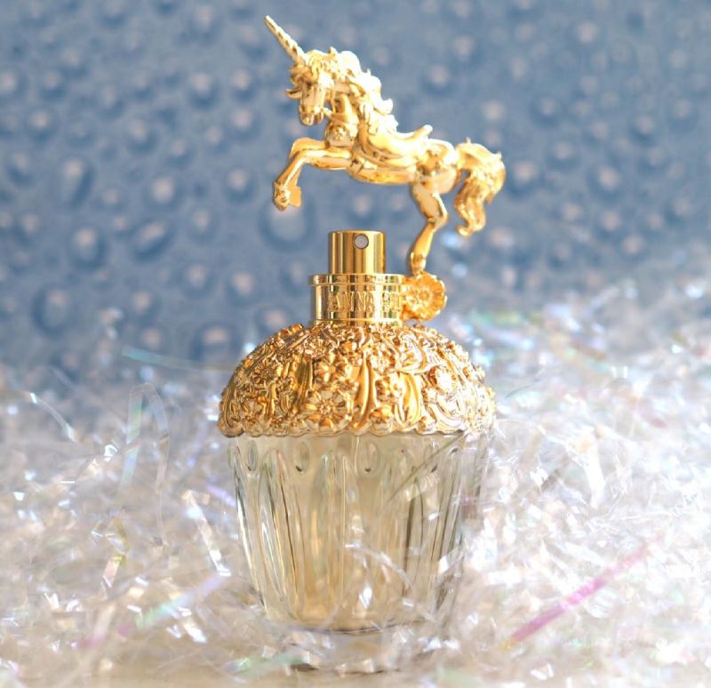 Anna Sui Fantasia Review, Price, Coupon - PerfumeDiary